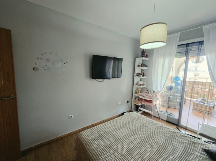 Image No.15-2 Bed Apartment for sale