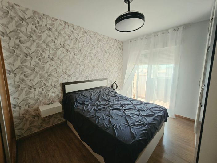 Image No.18-2 Bed Apartment for sale