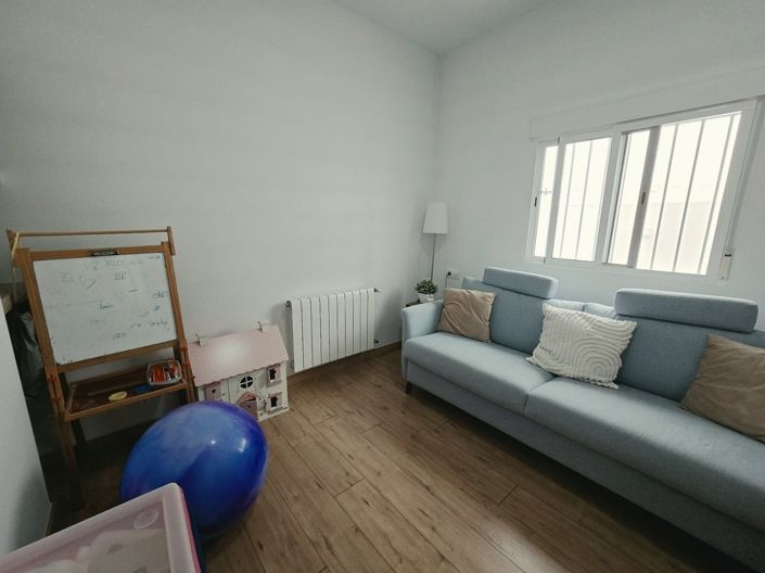 Image No.15-4 Bed Villa for sale