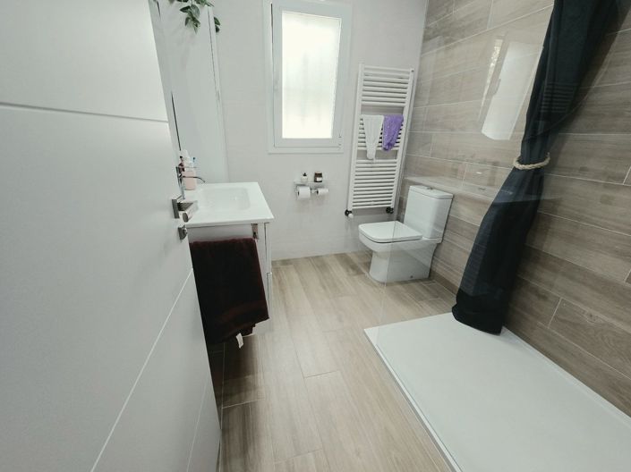 Image No.21-4 Bed Villa for sale
