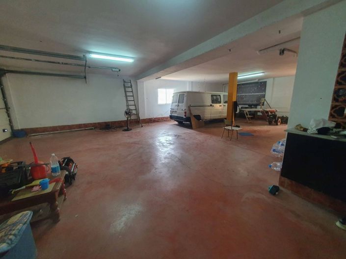 Image No.18-4 Bed Villa for sale