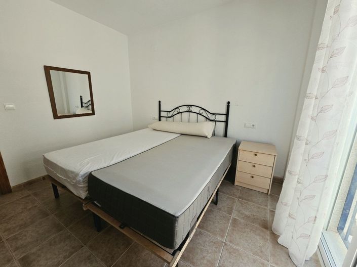 Image No.10-3 Bed Property for sale
