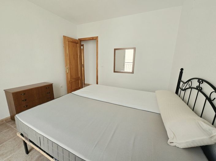 Image No.11-3 Bed Property for sale