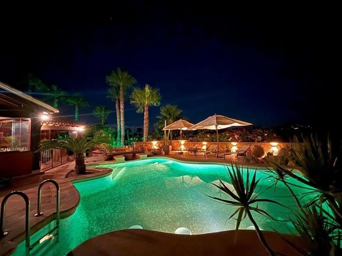 Image No.2-4 Bed Villa for sale