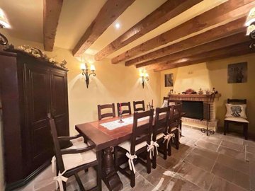 25480-villa-for-sale-in-desert-springs-112276