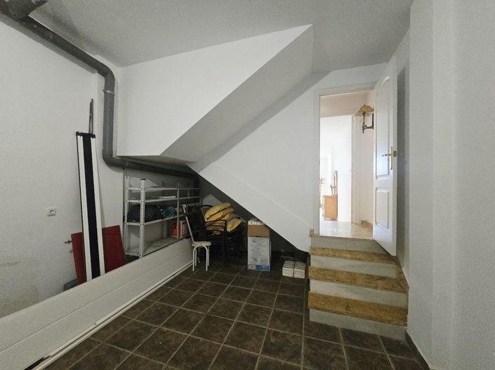 Image No.25-4 Bed Property for sale