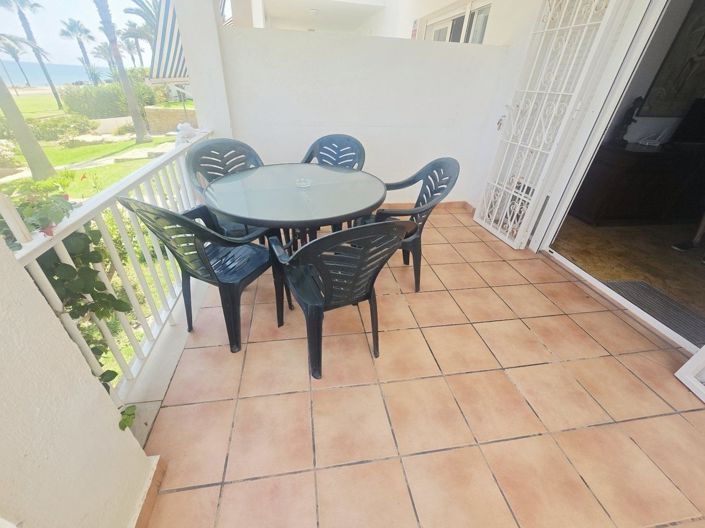 Image No.27-4 Bed Property for sale