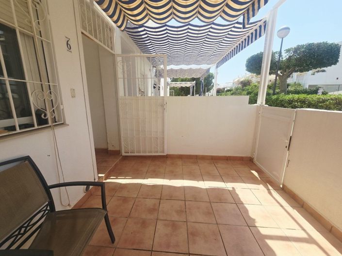Image No.28-4 Bed Property for sale