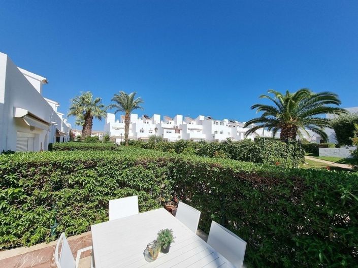 Image No.2-2 Bed Property for sale