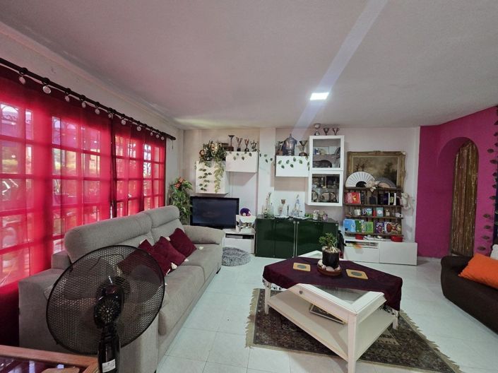 Image No.3-2 Bed Property for sale