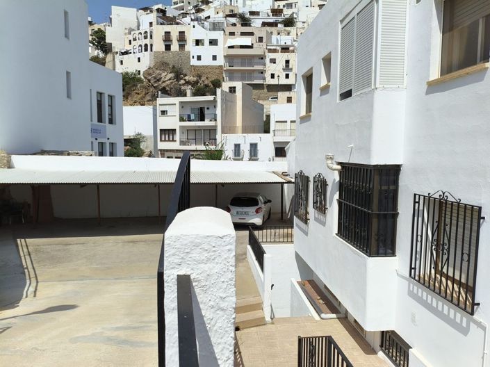 Image No.16-4 Bed Apartment for sale