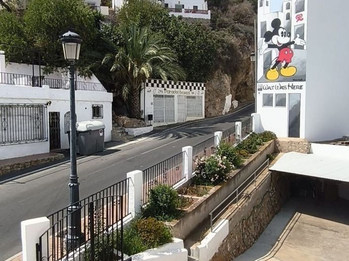 Image No.17-4 Bed Apartment for sale