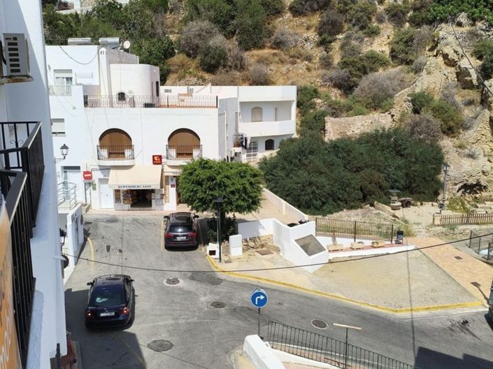 Image No.3-4 Bed Apartment for sale