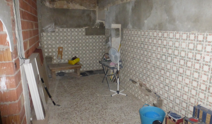 Image No.13-4 Bed Townhouse for sale