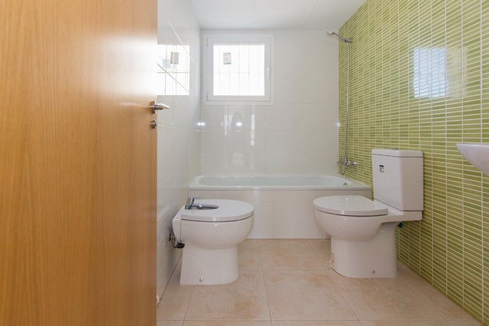 Image No.21-3 Bed Villa for sale