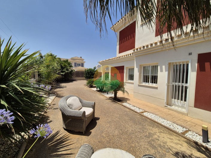 Image No.5-3 Bed Villa for sale