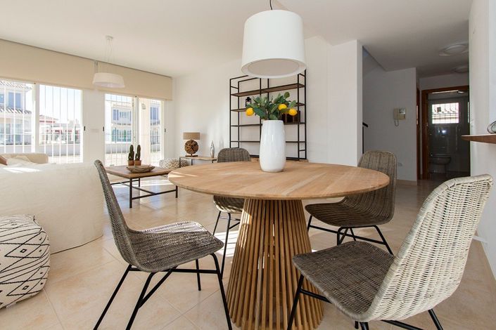 Image No.7-3 Bed Villa for sale