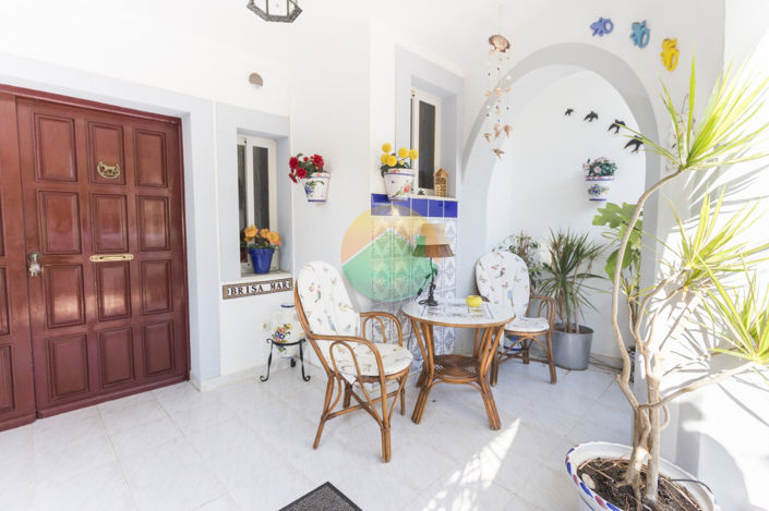 Image No.10-4 Bed Villa for sale