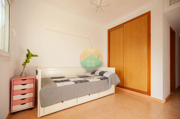 Image No.20-3 Bed Semi-Detached for sale