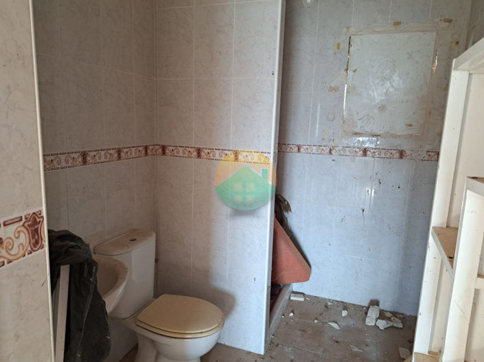 Image No.17-2 Bed Villa for sale