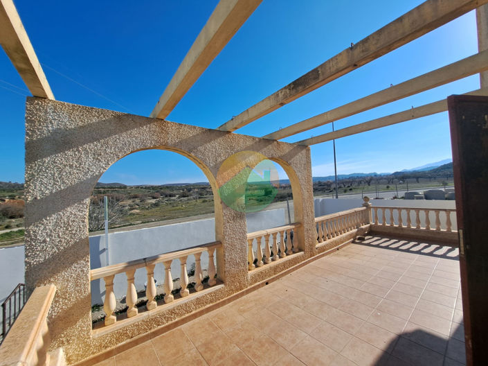 Image No.4-2 Bed Villa for sale