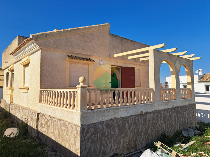 Image No.7-2 Bed Villa for sale