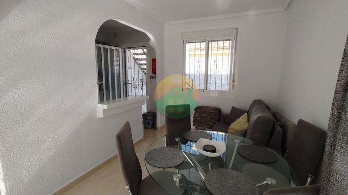 Image No.13-2 Bed Semi-Detached for sale