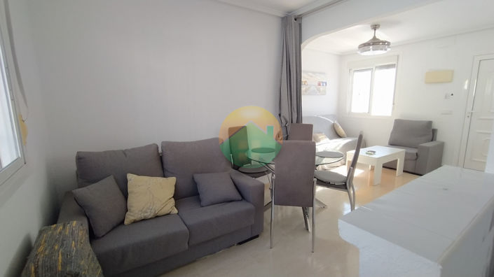 Image No.6-2 Bed Semi-Detached for sale