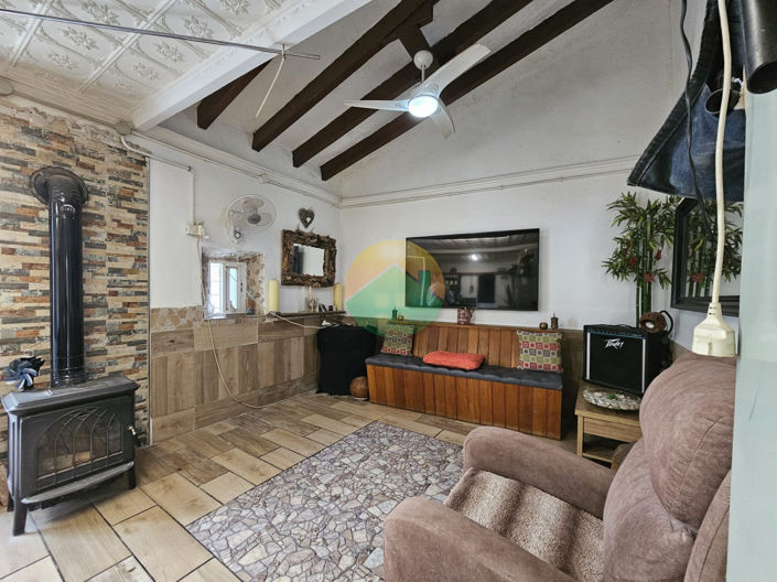 Image No.12-3 Bed Semi-Detached for sale