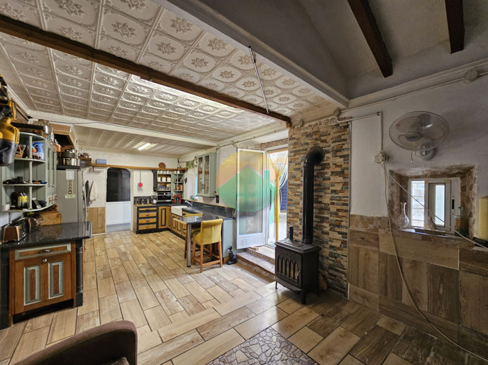 Image No.13-3 Bed Semi-Detached for sale