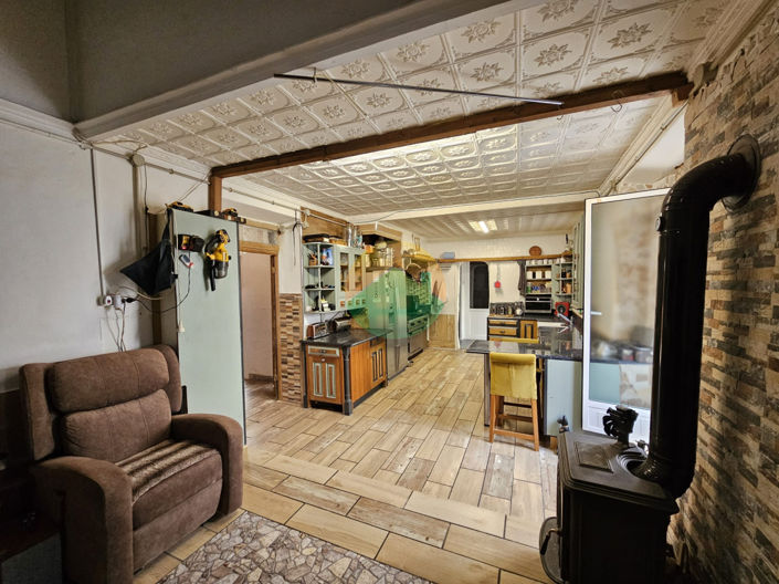 Image No.2-3 Bed Semi-Detached for sale