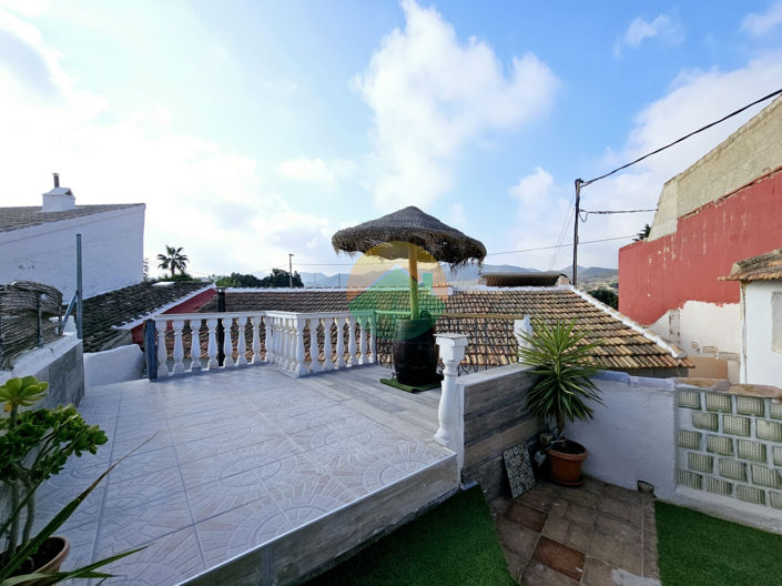 Image No.25-3 Bed Semi-Detached for sale