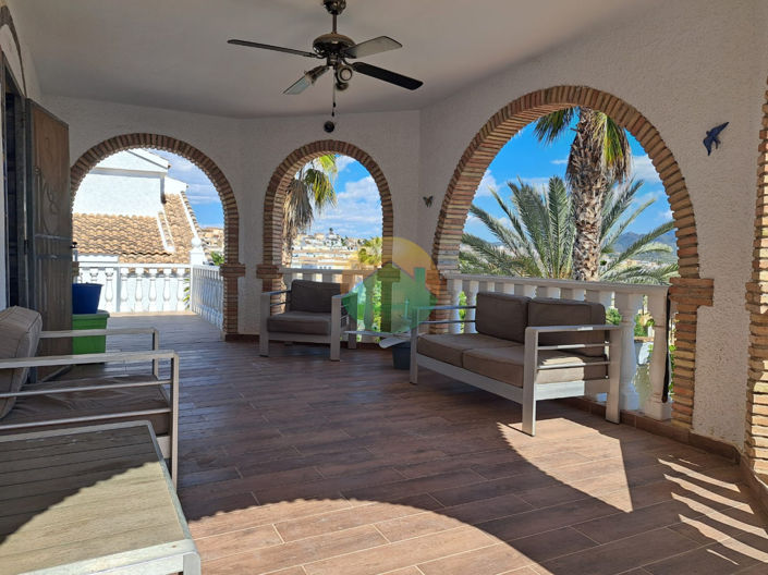 Image No.3-Villa de 5 chambres à vendre à Camposol