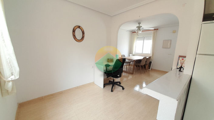 Image No.14-2 Bed Semi-Detached for sale