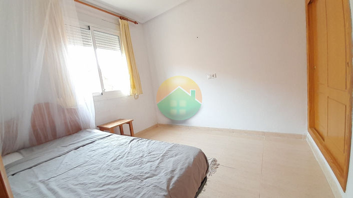 Image No.19-2 Bed Semi-Detached for sale