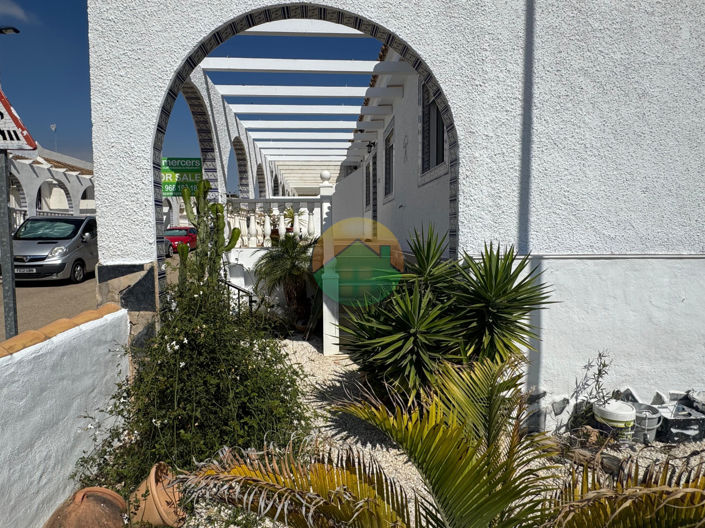 Image No.6-2 Bed Semi-Detached for sale