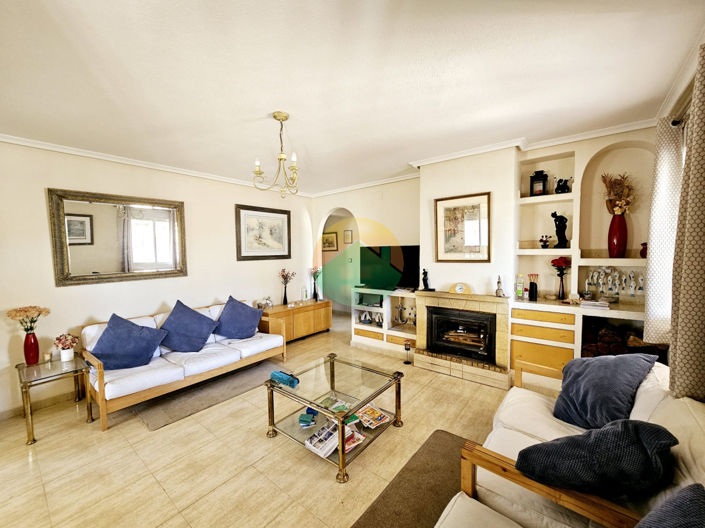 Image No.13-3 Bed Villa for sale