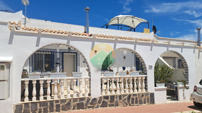 Image No.1-2 Bed House for sale