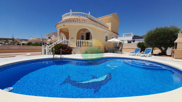Image No.1-3 Bed Villa for sale