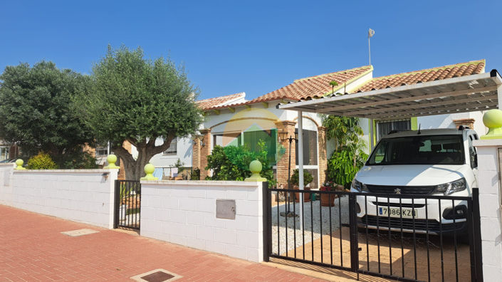 Image No.1-2 Bed Villa for sale