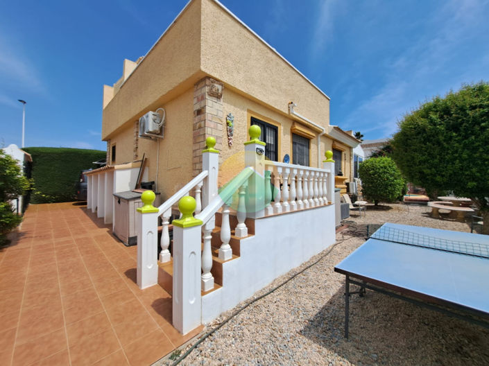 Image No.21-3 Bed Villa for sale