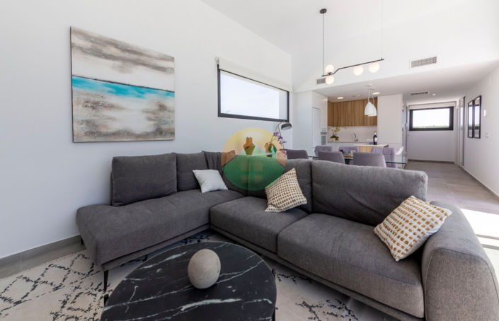 Image No.3-3 Bed Villa for sale