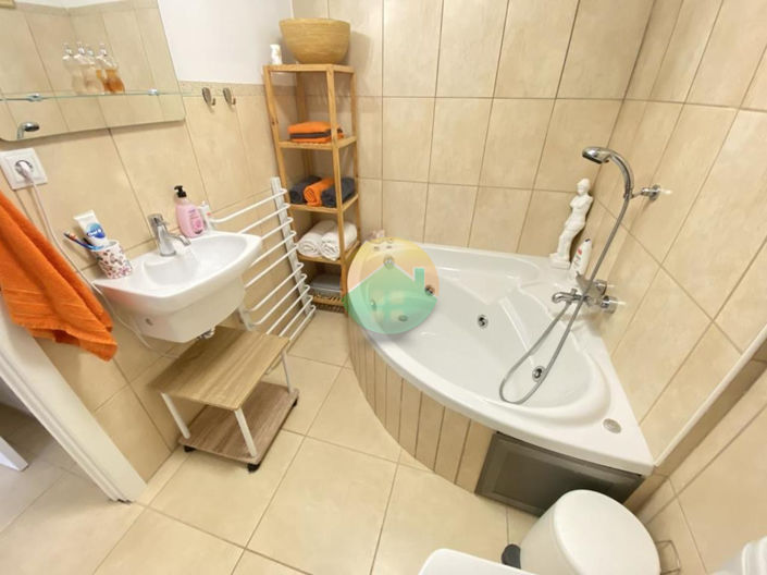 Image No.20-3 Bed Apartment for sale