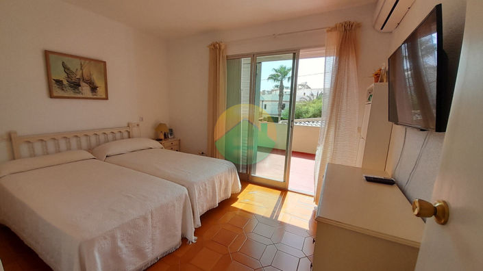 Image No.16-3 Bed Duplex for sale