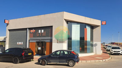 com05-689474719d976