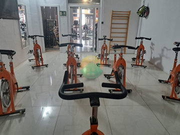 com05-6894747ea0ecf