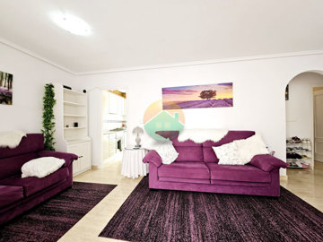 red434-689b093a555c8