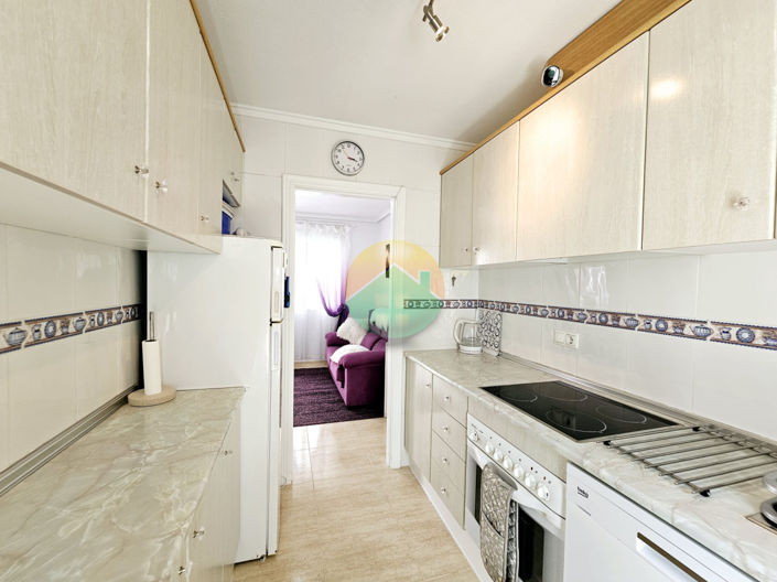 Image No.14-3 Bed House for sale