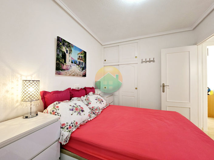 Image No.16-3 Bed House for sale