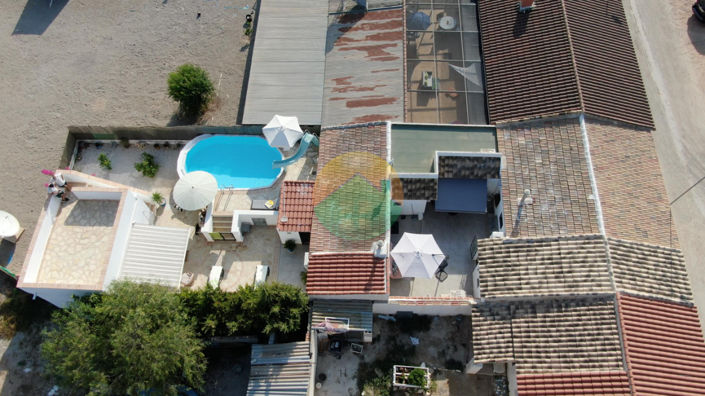 Image No.1-4 Bed House for sale
